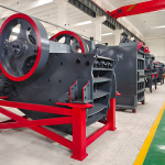 顎式破碎機正確的運行方式和禁止返料的方案